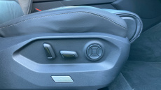 Volkswagen Touareg 3.0 V6 TDI 4Motion Black Edition 5dr Tip Auto Diesel Estate